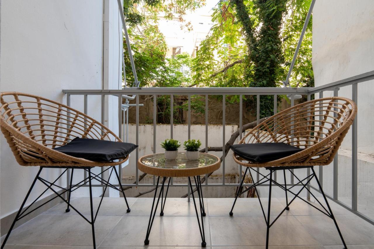 Charming Two Bedrooms Apartment Walk To Acropolis Atenas Exterior foto